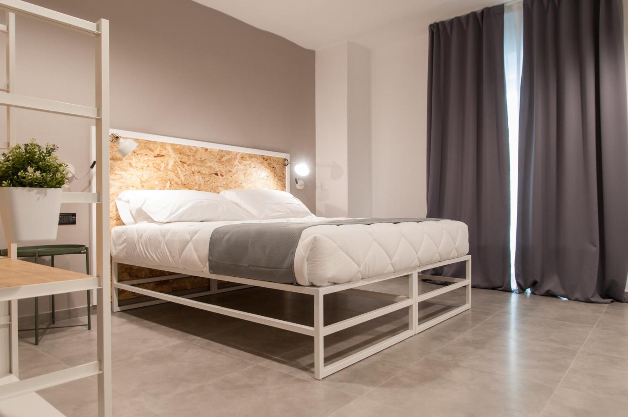 Residence Hotel Moderno Bari Esterno foto